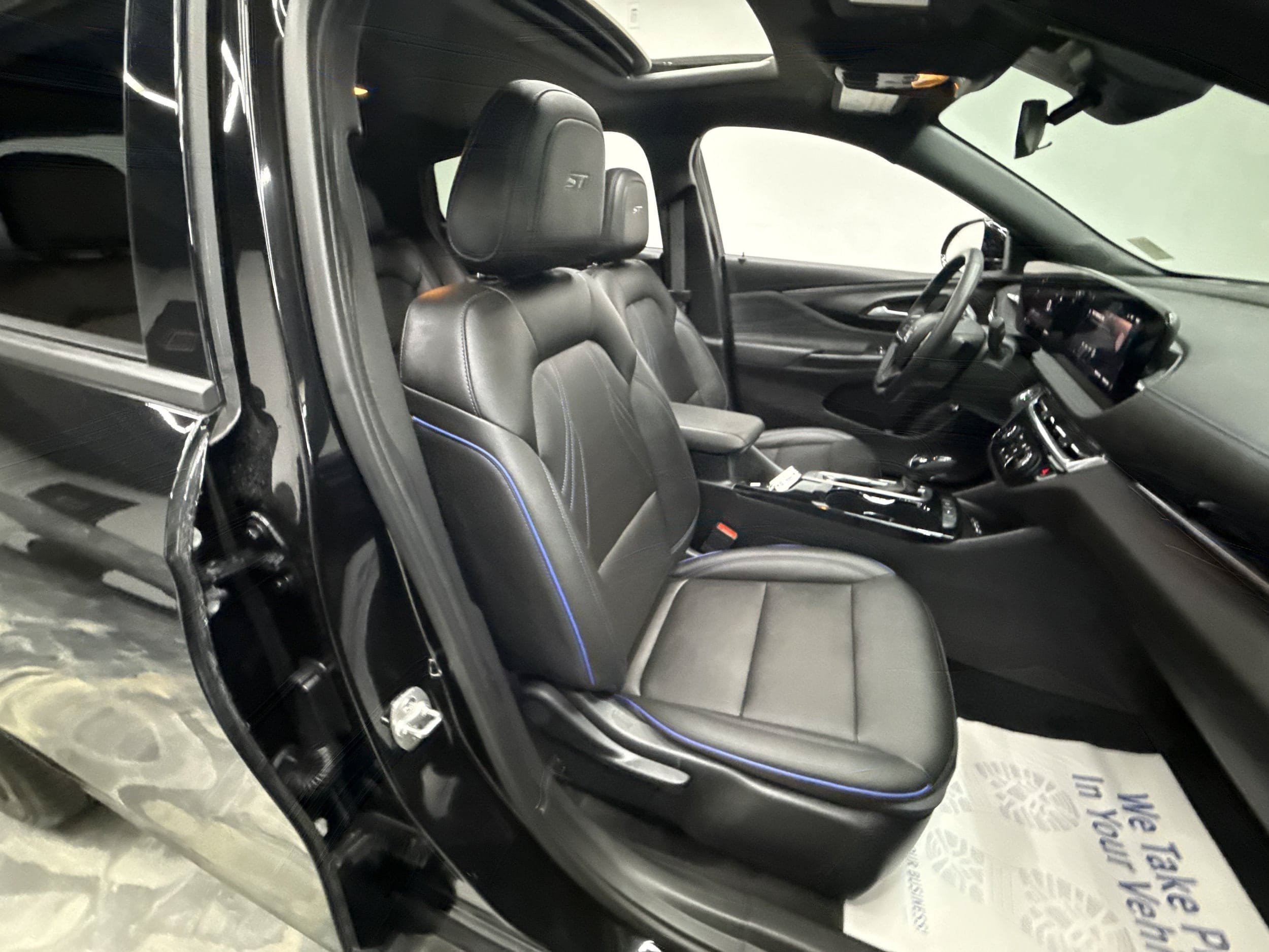 Used 2024 Buick Envista Sport Touring w/ Experience Buick Package FWD image 20