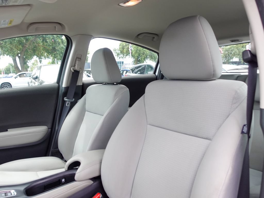 Used 2020 Honda HR-V LX image 22