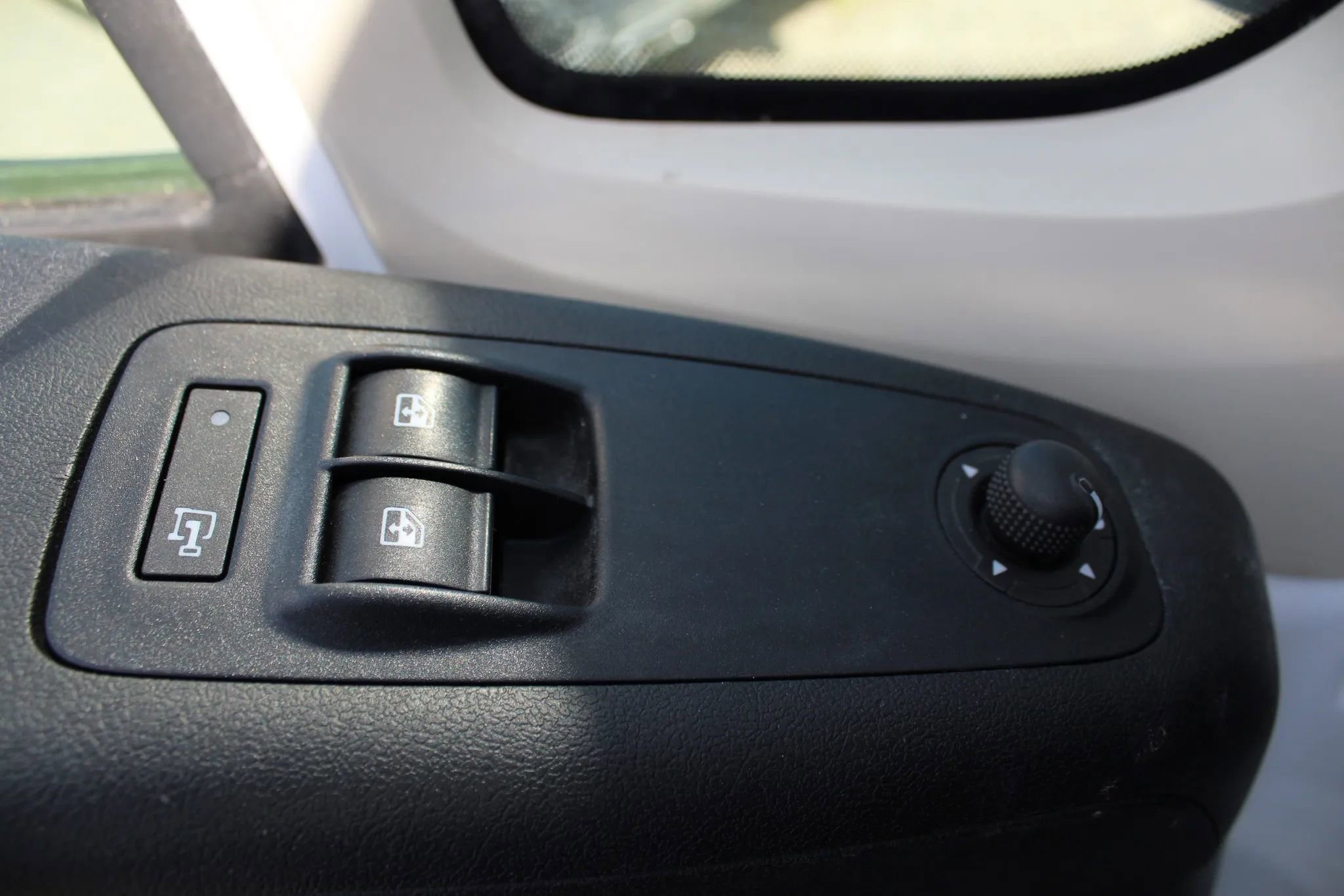 Used 2018 RAM ProMaster 1500 w/ Mopar Trailer Tow Group image 16