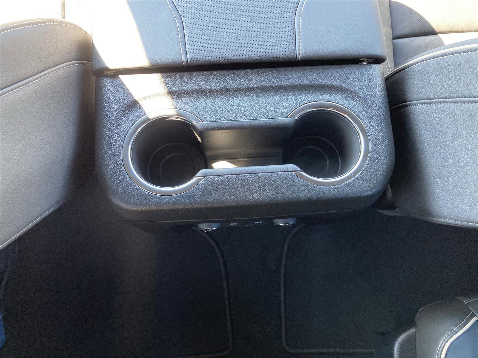 New 2026 Chevrolet Suburban Premier image 29