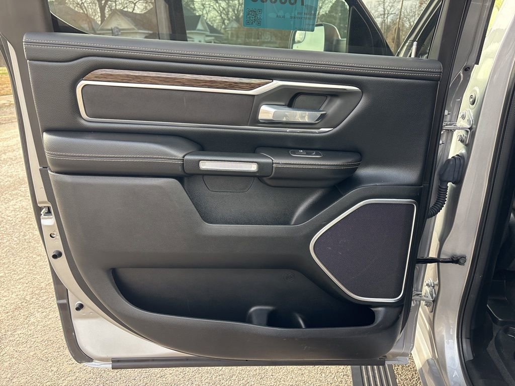 Used 2019 RAM 1500 Laramie image 19