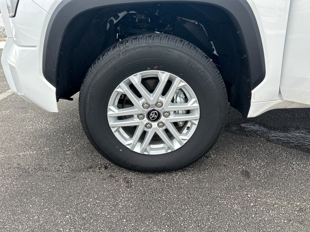 Certified 2025 Toyota Tundra SR5 image 28