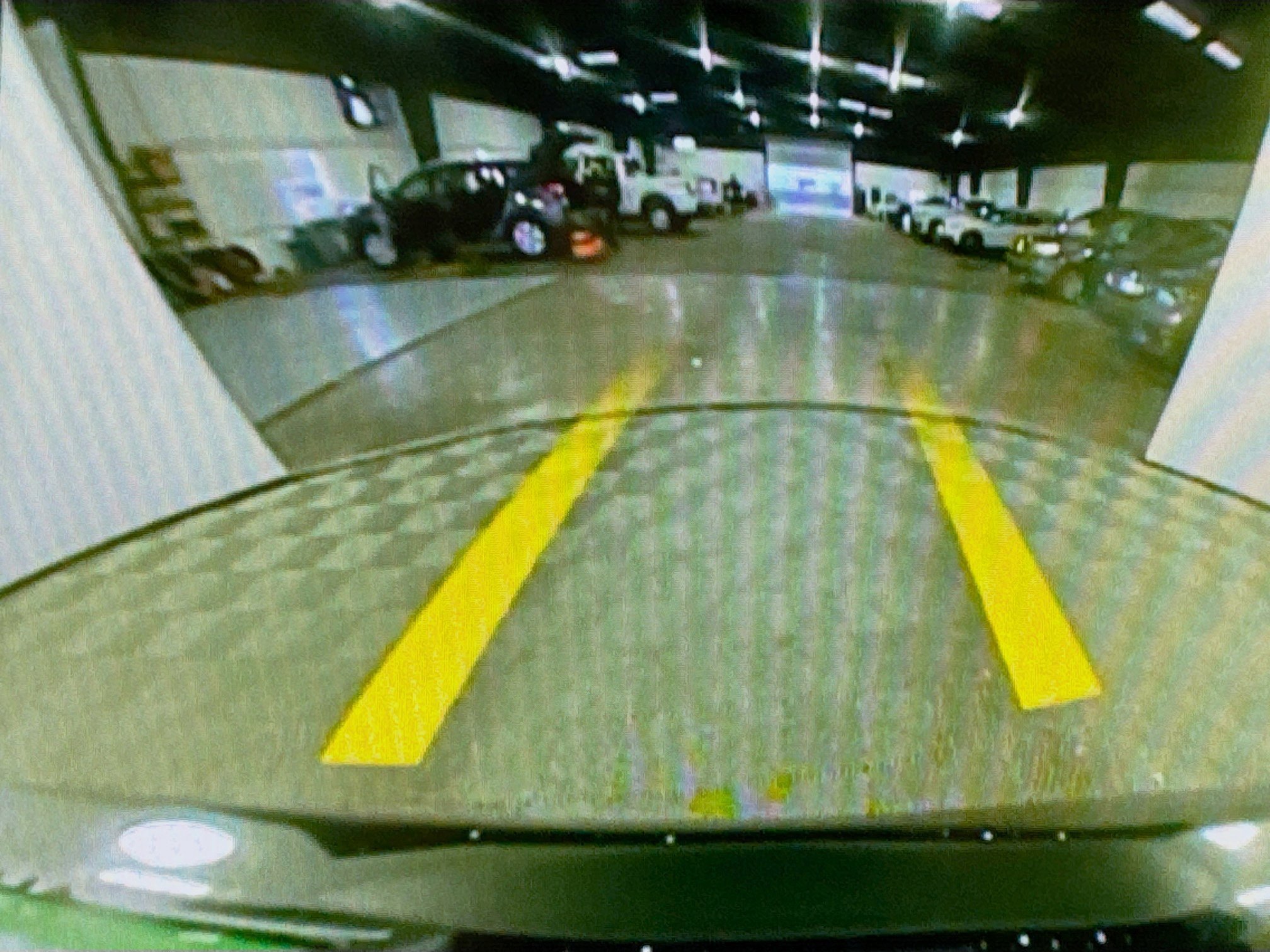 Used 2018 Land Rover Discovery Sport HSE image 18