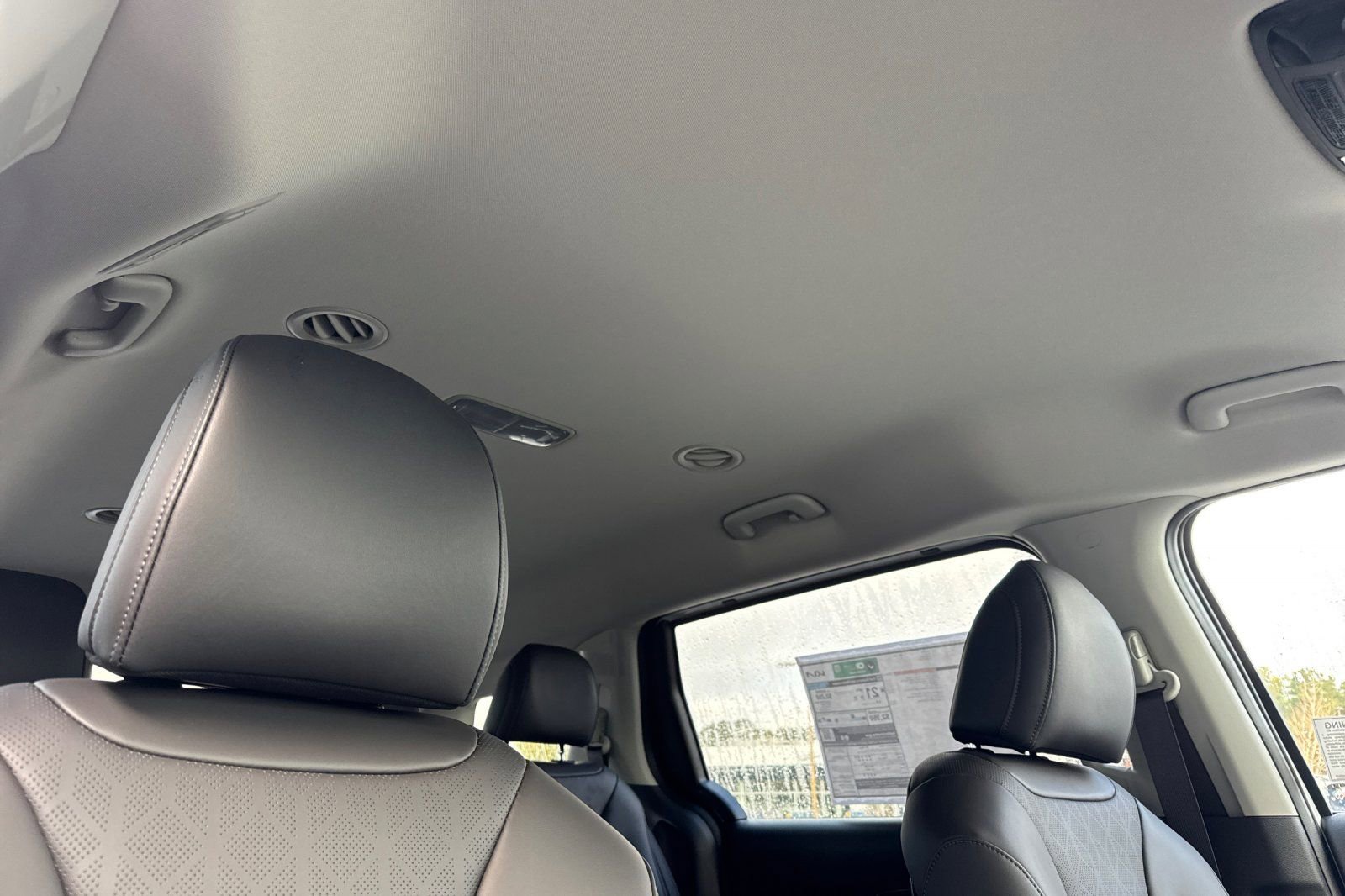 New 2026 Kia Carnival image 18