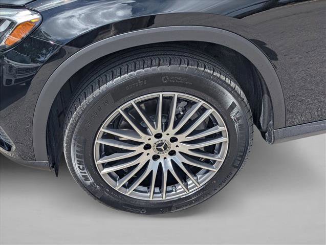 Certified 2026 Mercedes-Benz GLC 300 image 24