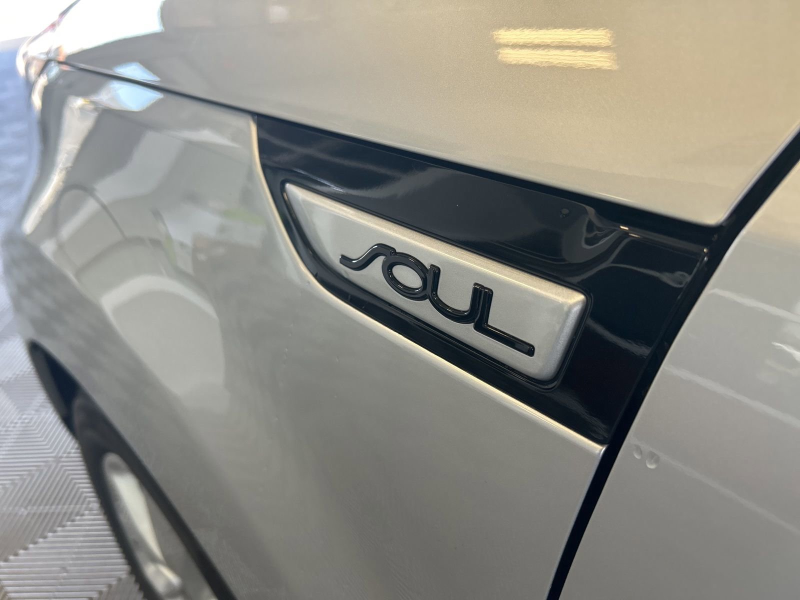 Used 2018 Kia Soul FWD image 10