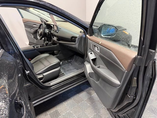 Used 2021 Nissan Rogue SV w/ Premium Package AWD/4WD image 22