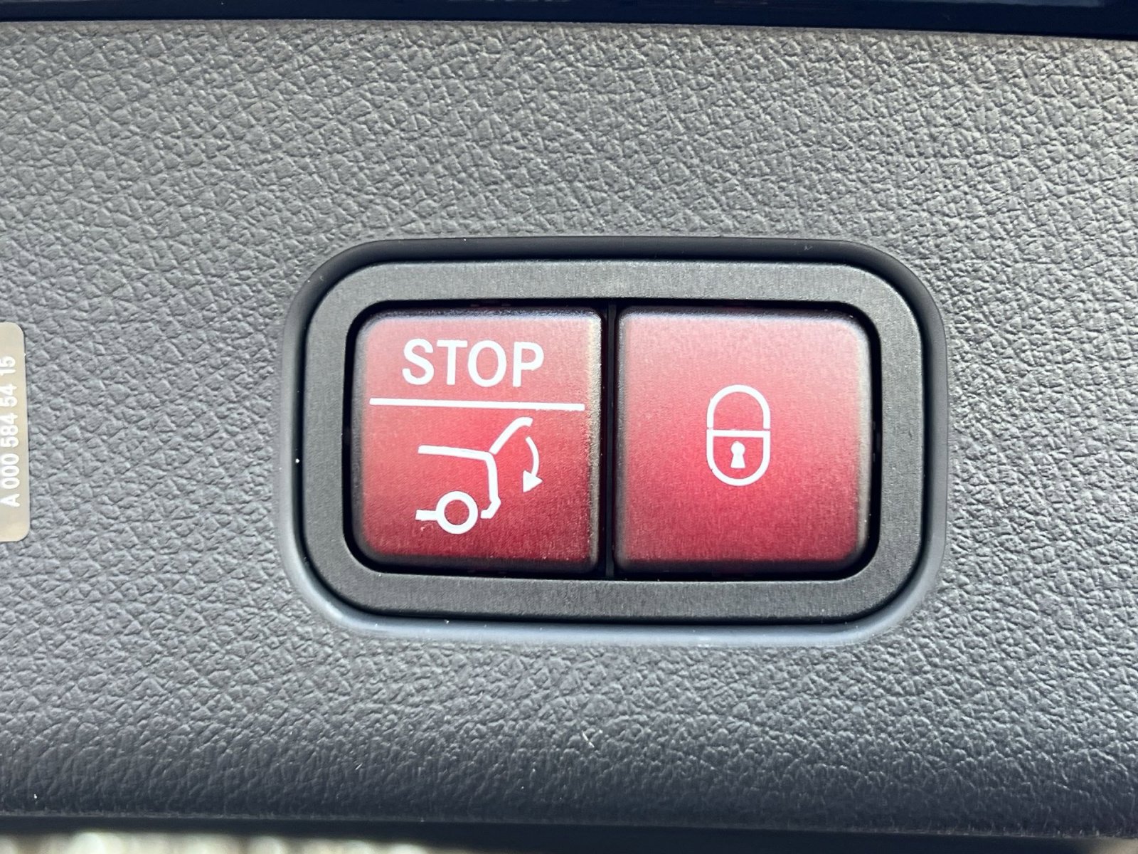 New 2026 Mercedes-Benz GLC 300 4MATIC image 25