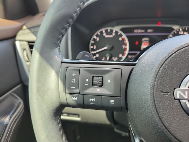 Used 2023 Nissan Rogue SV w/ SV Premium B Package FWD image 22