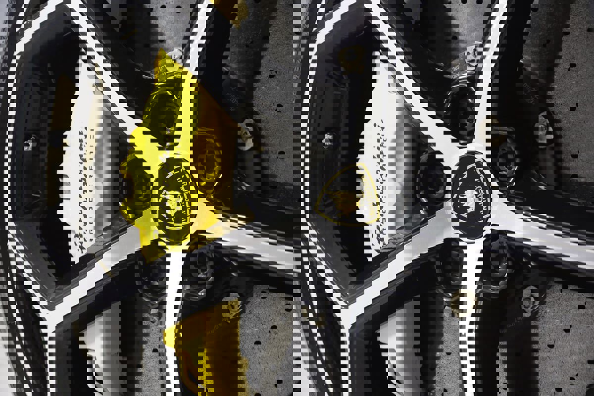 Used 2023 Lamborghini Huracan EVO image 22