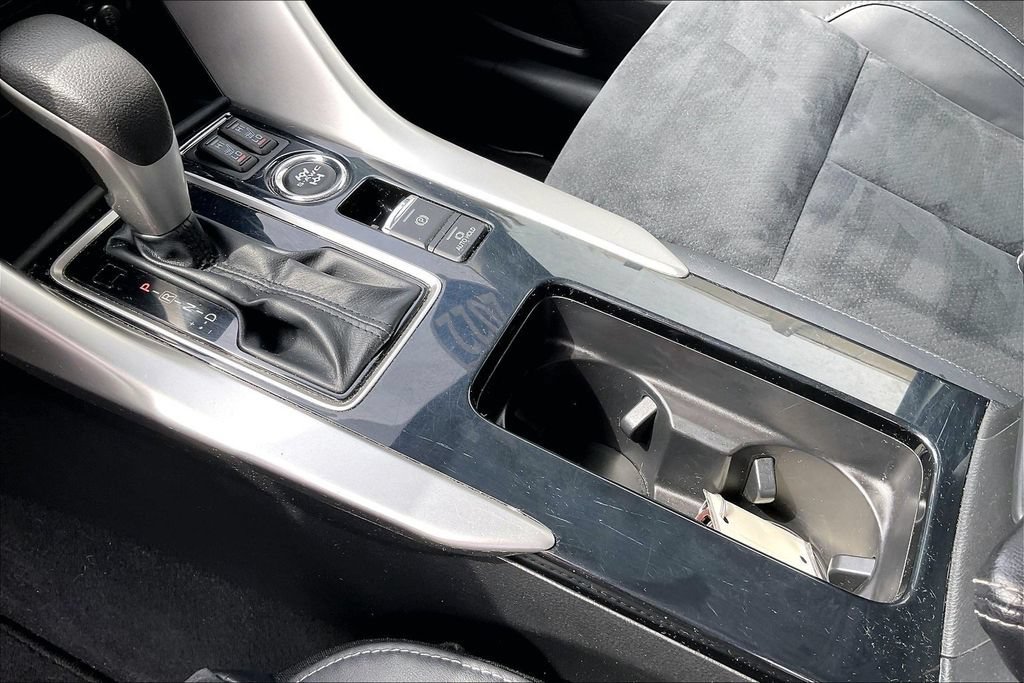 Used 2022 Mitsubishi Eclipse Cross SE AWD/4WD image 16