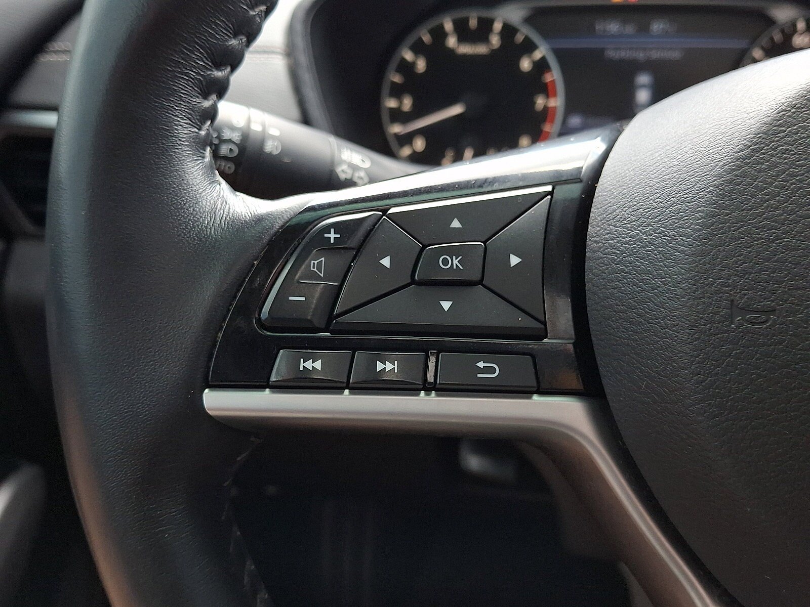 Used 2020 Nissan Altima 2.5 SV AWD/4WD image 23