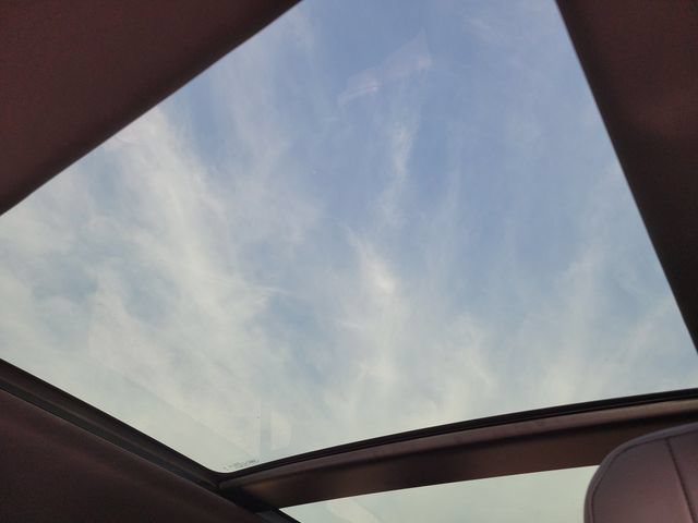Used 2025 Land Rover Range Rover Sport SE AWD/4WD image 30