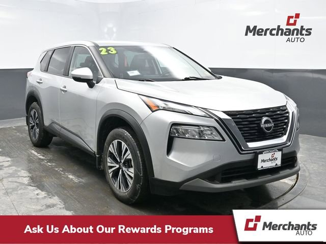 Used 2023 Nissan Rogue SV image 1