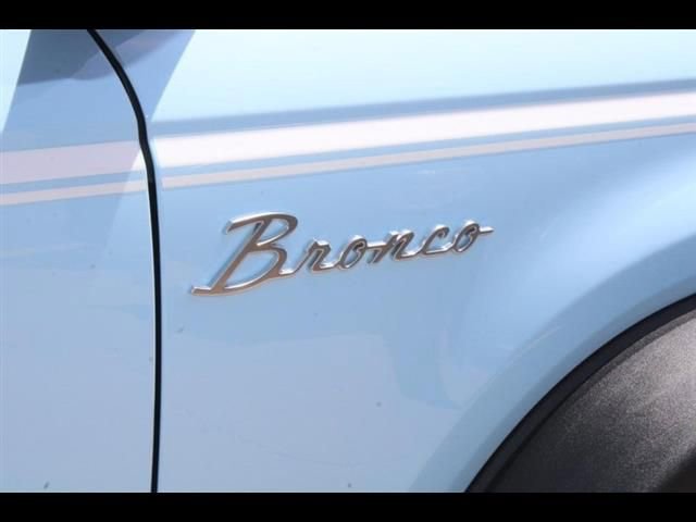 Used 2024 Ford Bronco Heritage Edition image 5