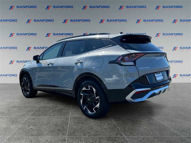 Used 2024 Kia Sportage SX image 3