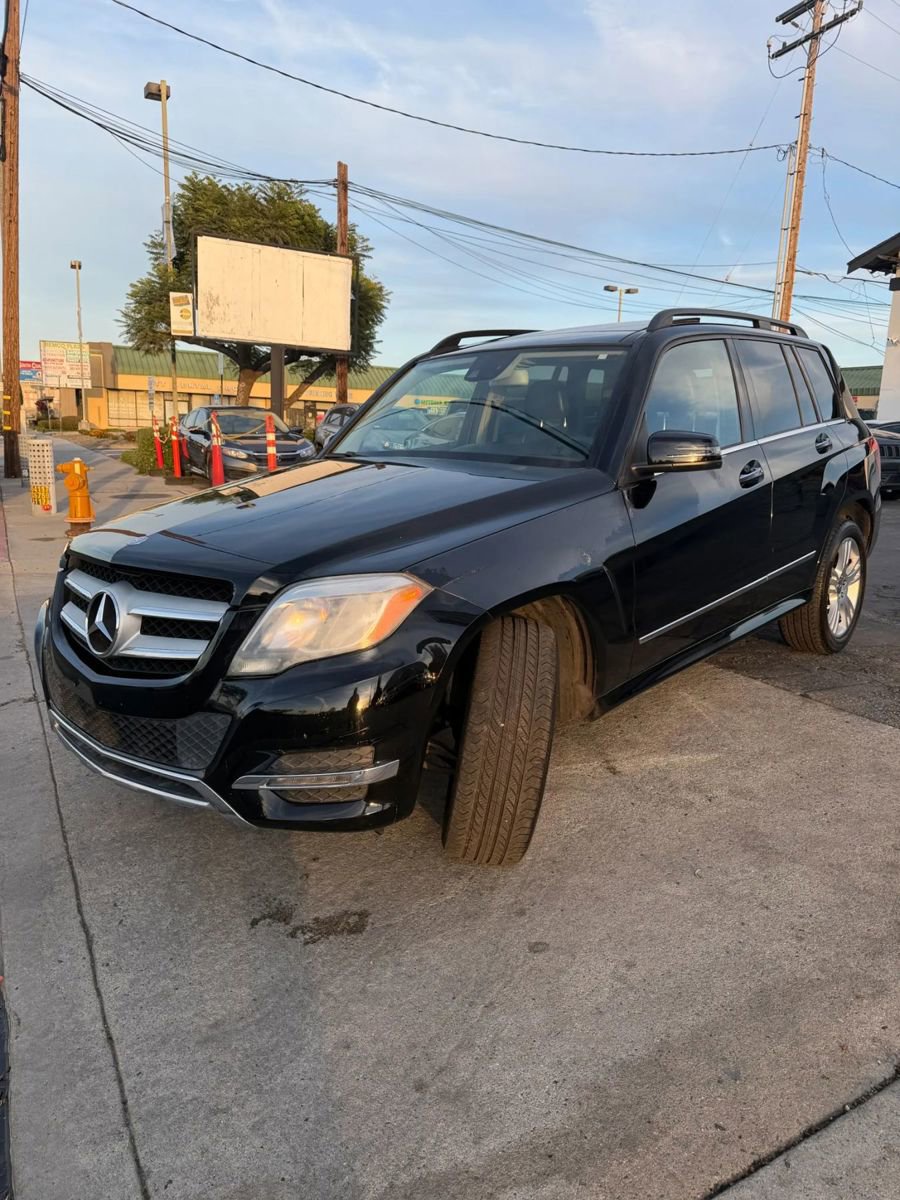 Used 2015 Mercedes-Benz GLK 350 4MATIC image 11