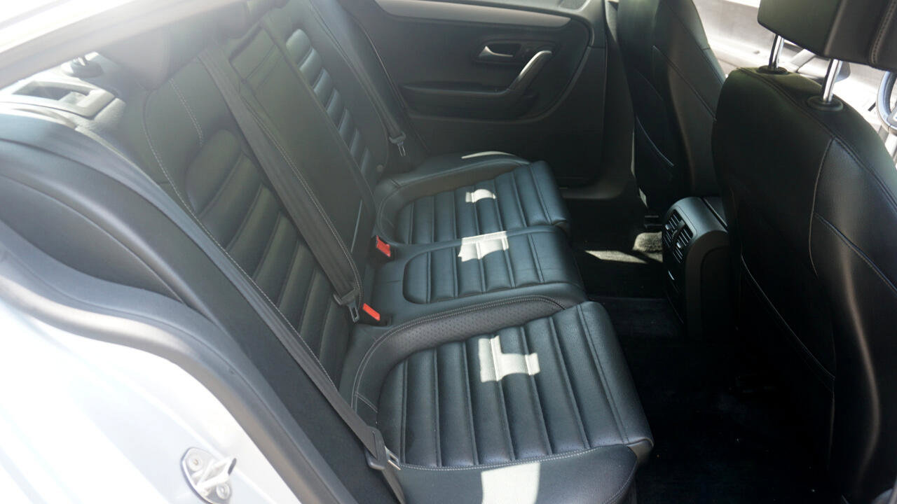 Used 2013 Volkswagen CC Sport Plus image 20