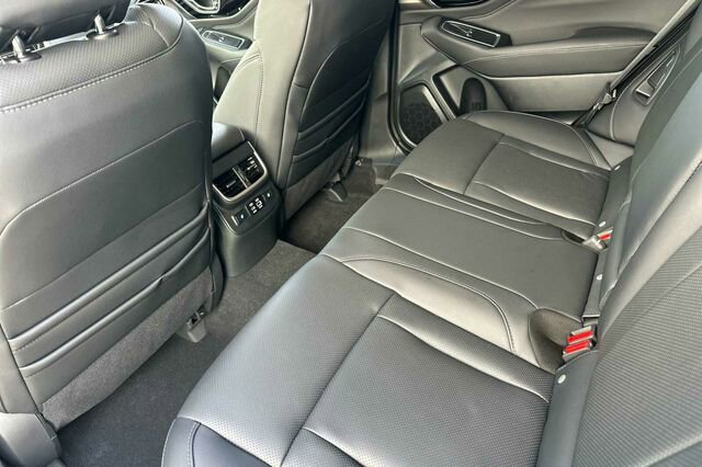 New 2025 Subaru Outback Touring XT w/ Popular Package #2 image 13