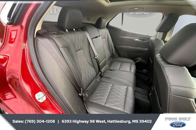 Used 2023 Buick Envision Avenir image 20