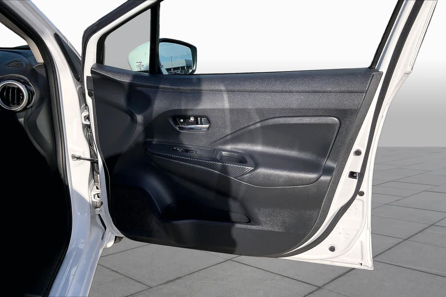 Used 2024 Nissan Versa SV w/ Trunk Package FWD image 22