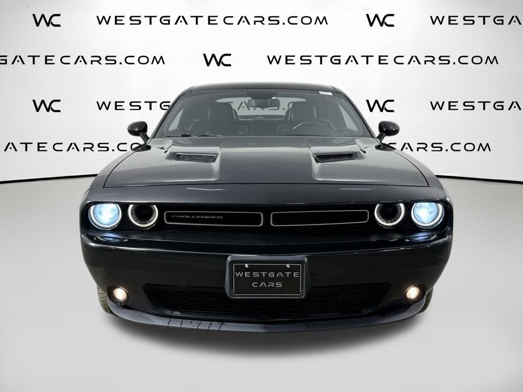 Used 2018 Dodge Challenger SXT Plus image 1