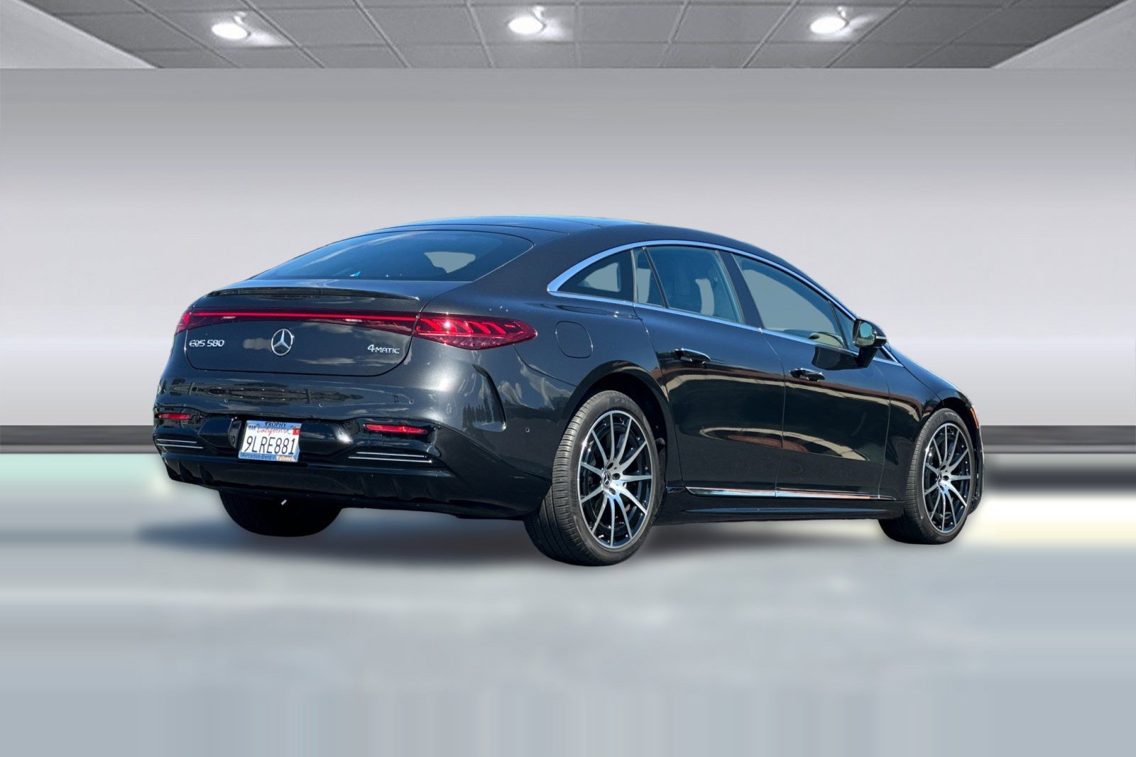 Used 2023 Mercedes-Benz EQS 580 4MATIC Sedan image 8