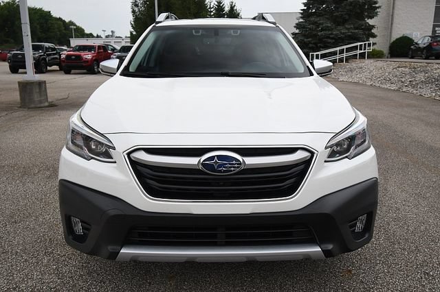 Used 2021 Subaru Outback Touring w/ Popular Package #2 AWD/4WD image 2
