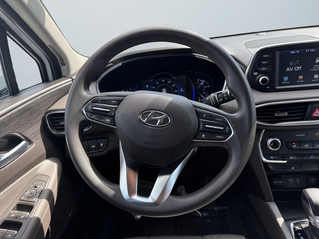 Used 2020 Hyundai Santa Fe SEL FWD image 12