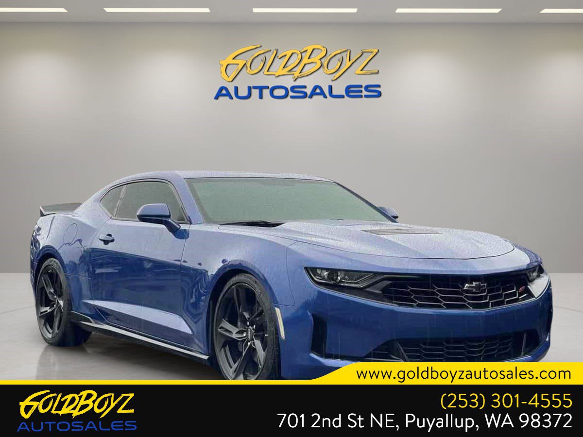 Used 2022 Chevrolet Camaro LT image 2