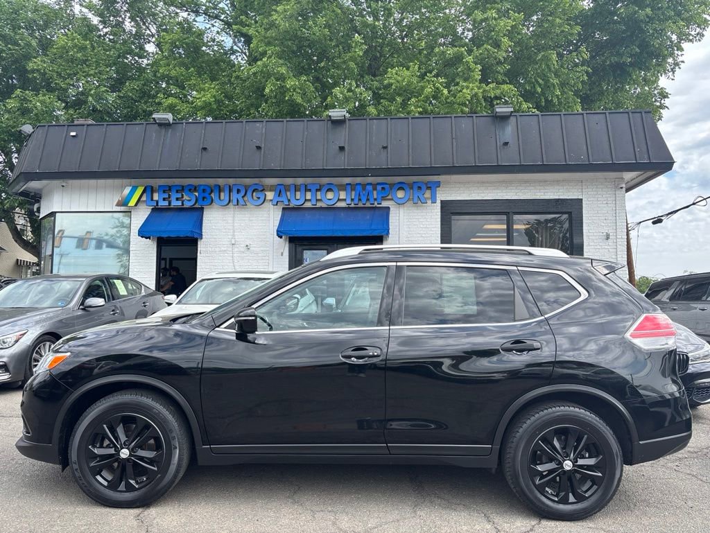 Used 2015 Nissan Rogue SV AWD/4WD image 4