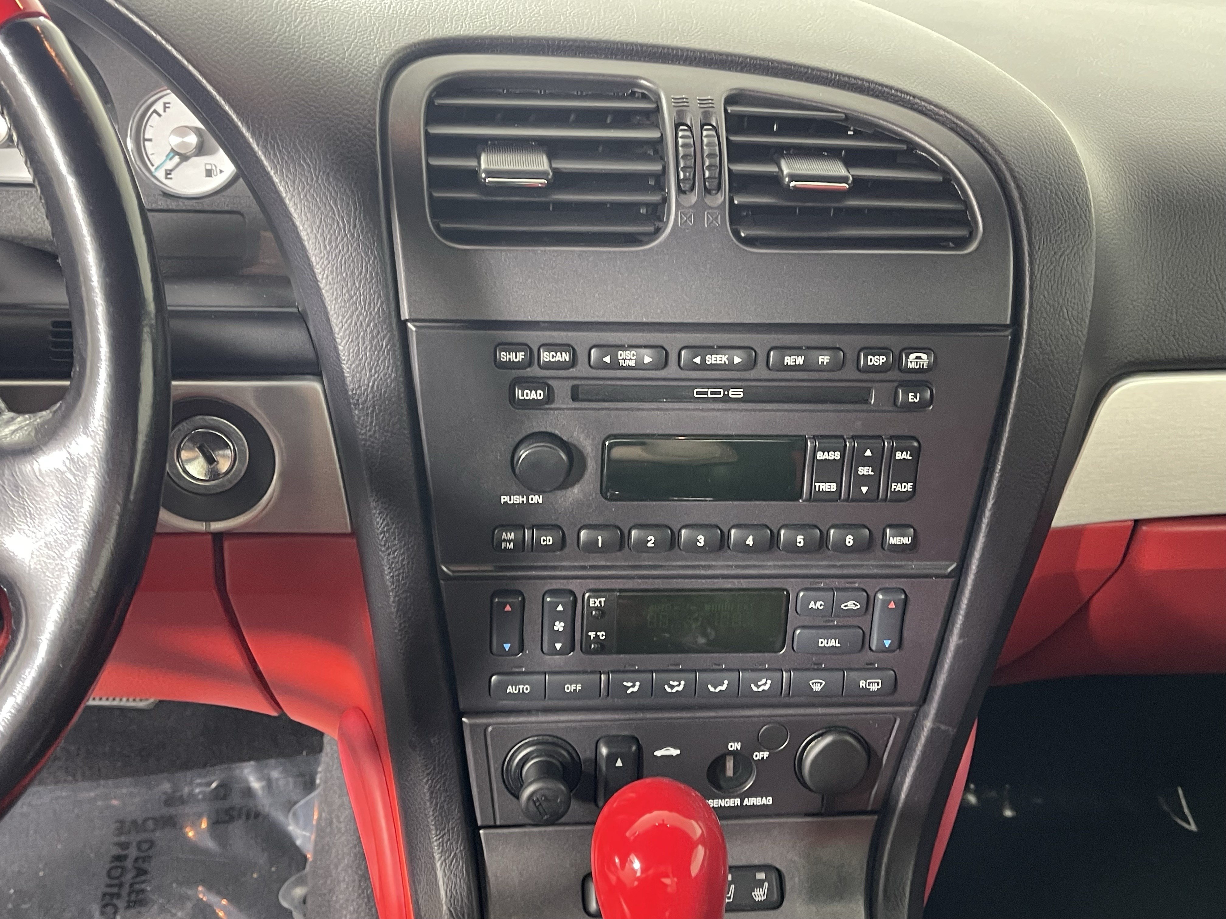 Used 2003 Ford Thunderbird RWD image 17