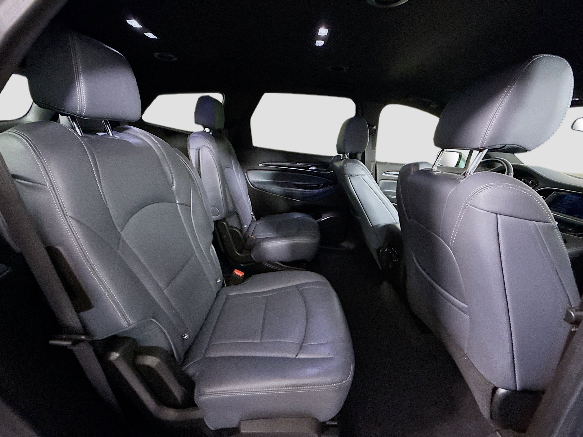 Used 2024 Buick Enclave Essence FWD image 27