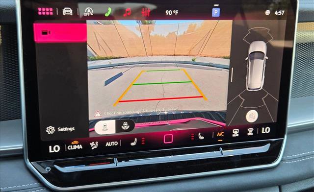 New 2026 Volkswagen Tiguan SE R-Line FWD image 12