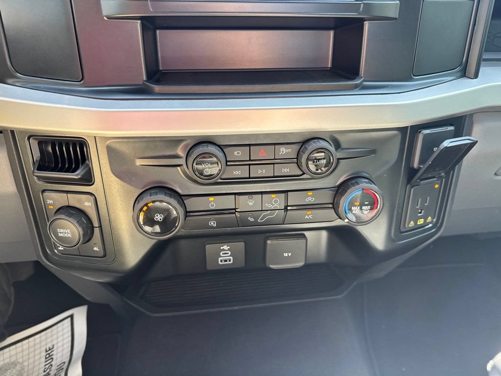 Used 2025 Ford F250 XL w/ STX Appearance Package AWD/4WD image 22