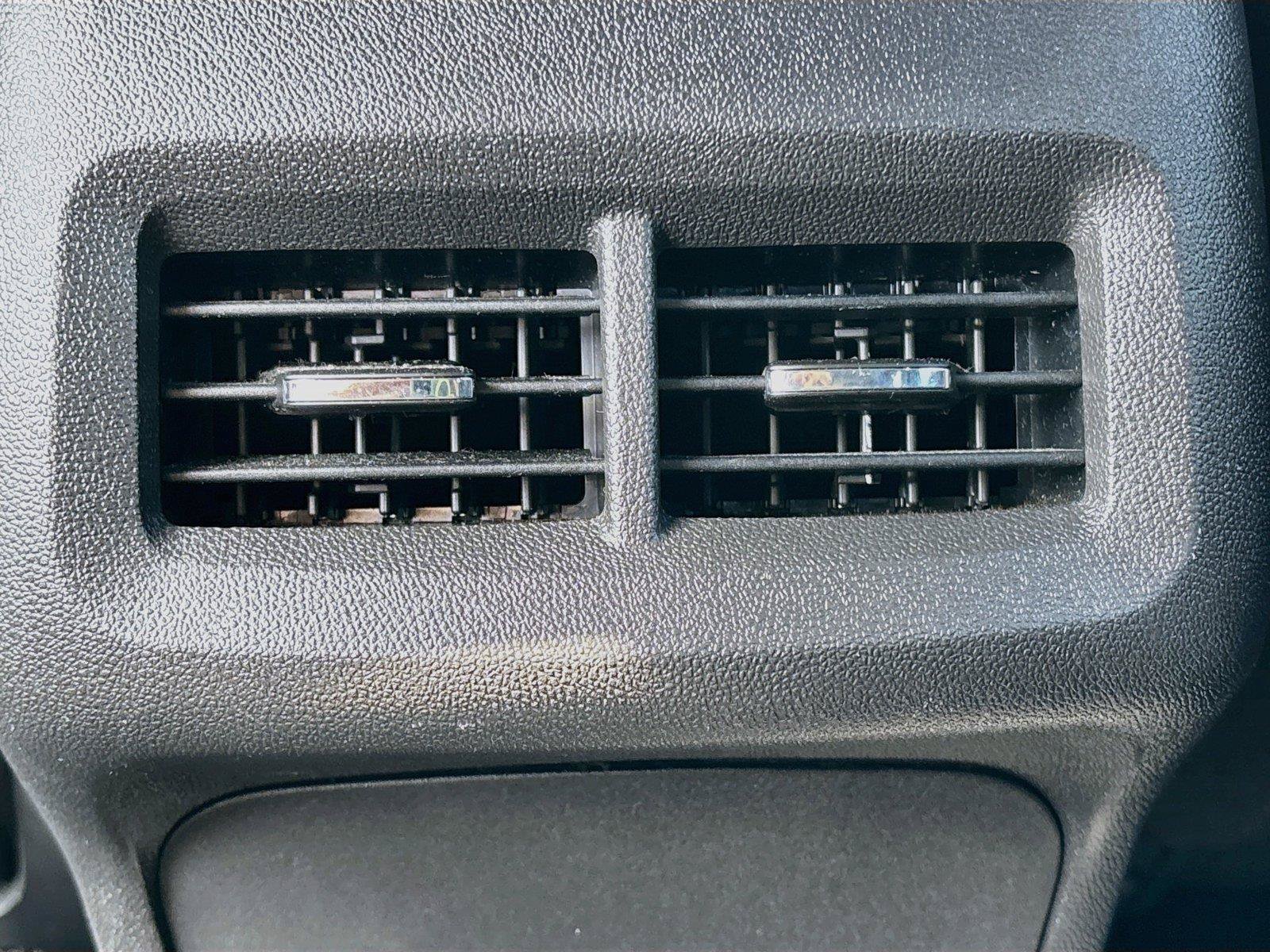 Used 2020 Chevrolet Equinox LT w/ LPO, Floor Liner Package FWD image 23