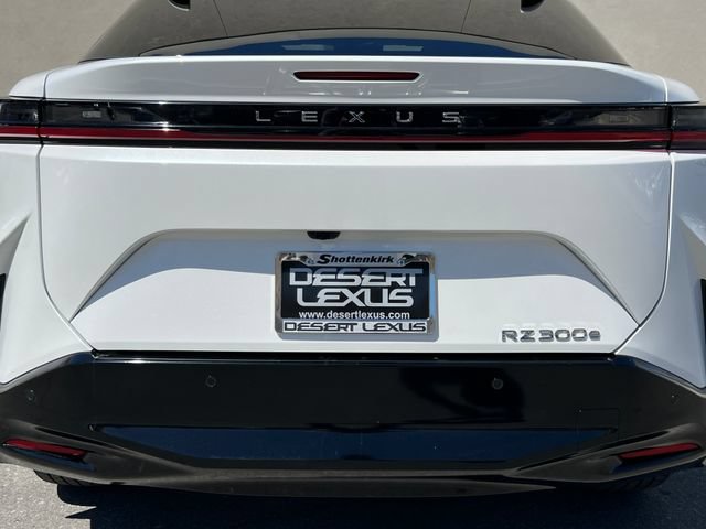 Used 2025 Lexus RZ 300e w/ Accessory Package (2T) FWD image 10