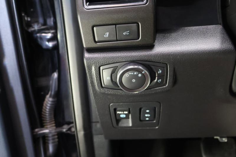 Used 2018 Ford Expedition Max Limited w/ Equipment Group 301A image 16