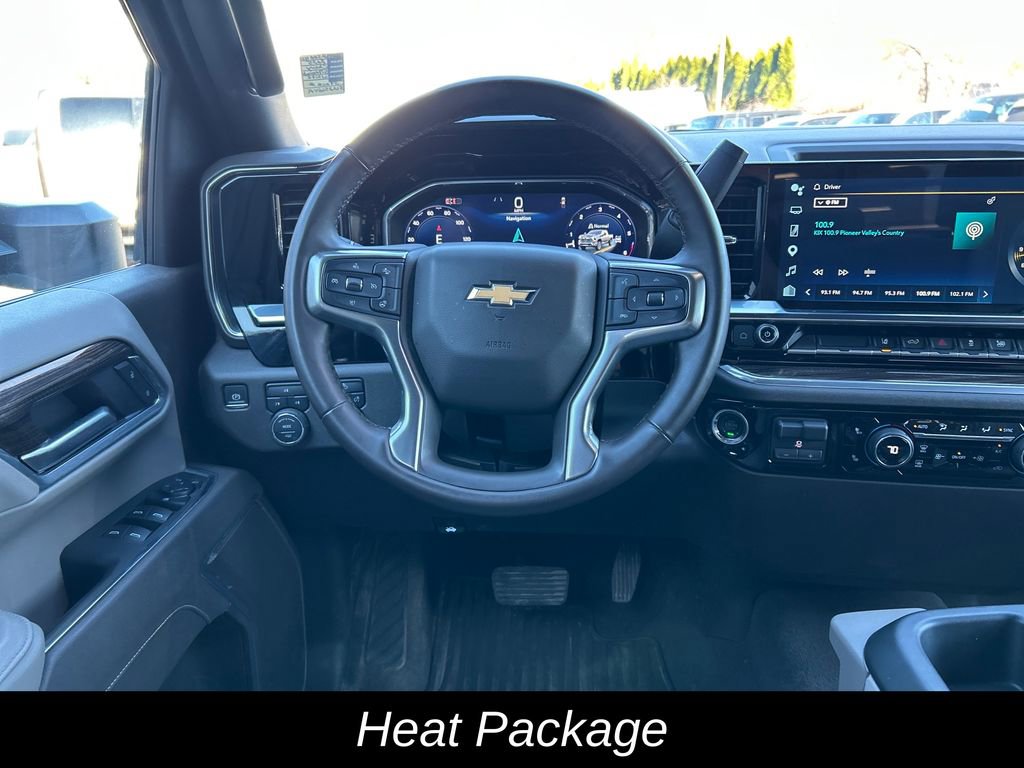 Used 2025 Chevrolet Silverado 2500 LT w/ Convenience Package image 16