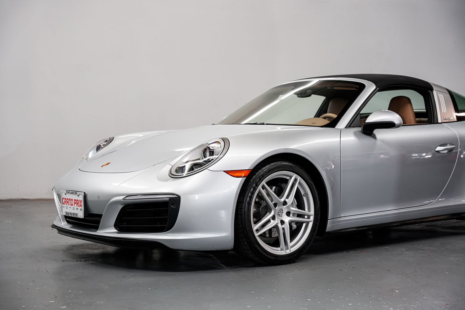Used 2017 Porsche 911 Targa 4 AWD/4WD image 21