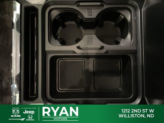 Used 2024 Ford F250 Lariat w/ Sport Appearance Package image 41