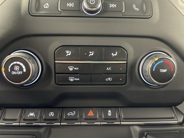Used 2024 Chevrolet Silverado 1500 Custom w/ Rally Edition AWD/4WD image 19