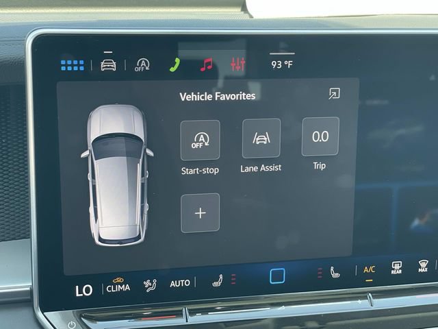 New 2026 Volkswagen Tiguan SE FWD image 14