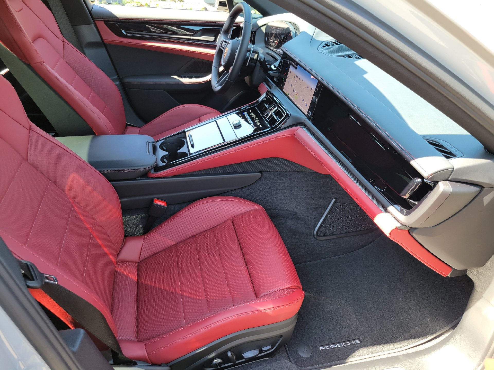 New 2026 Porsche Panamera 4 AWD/4WD image 28