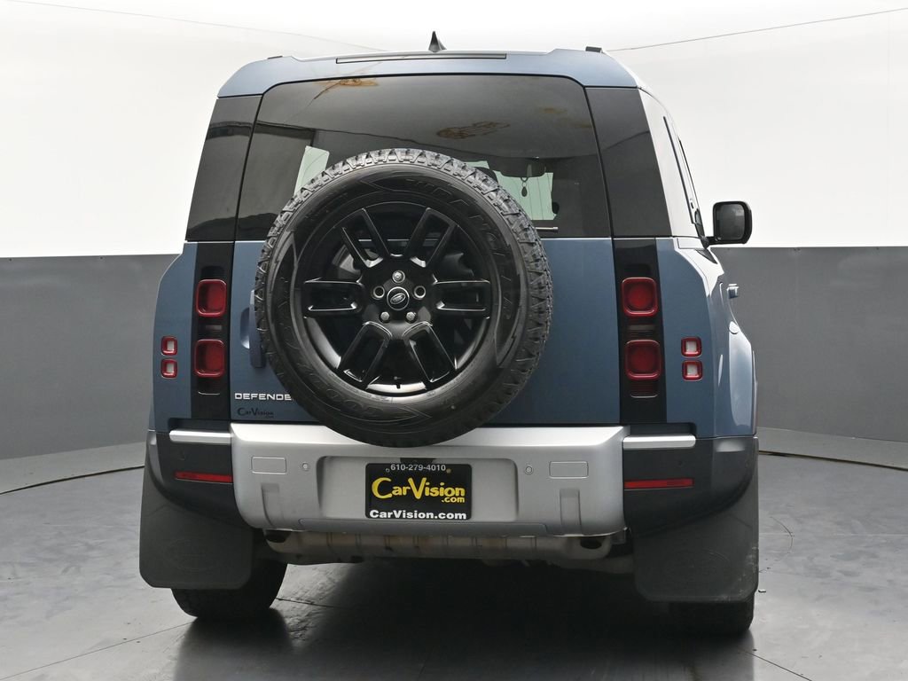 Used 2024 Land Rover Defender 110 S AWD/4WD image 4