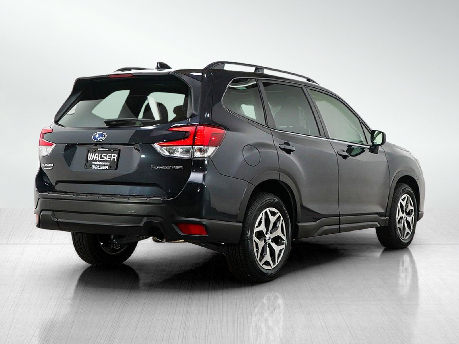 Used 2019 Subaru Forester Premium image 5