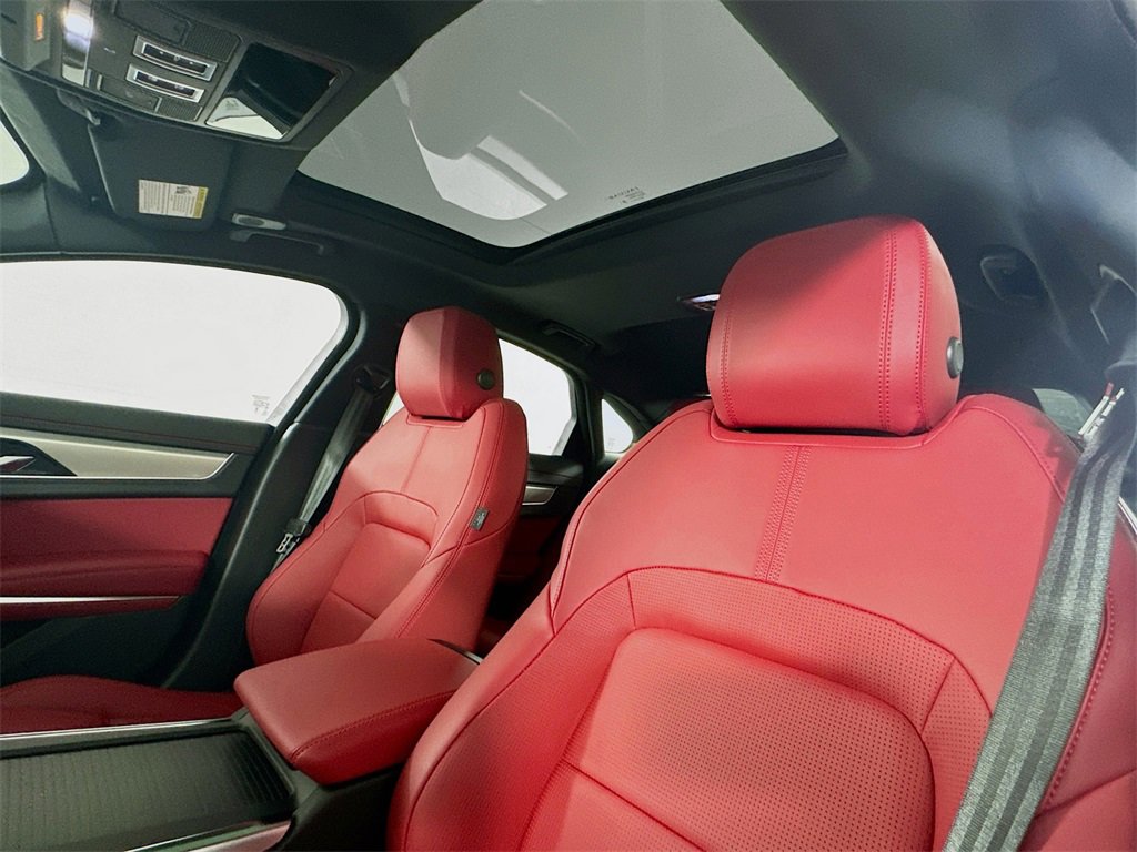 New 2024 Jaguar XF R-Dynamic SE image 22