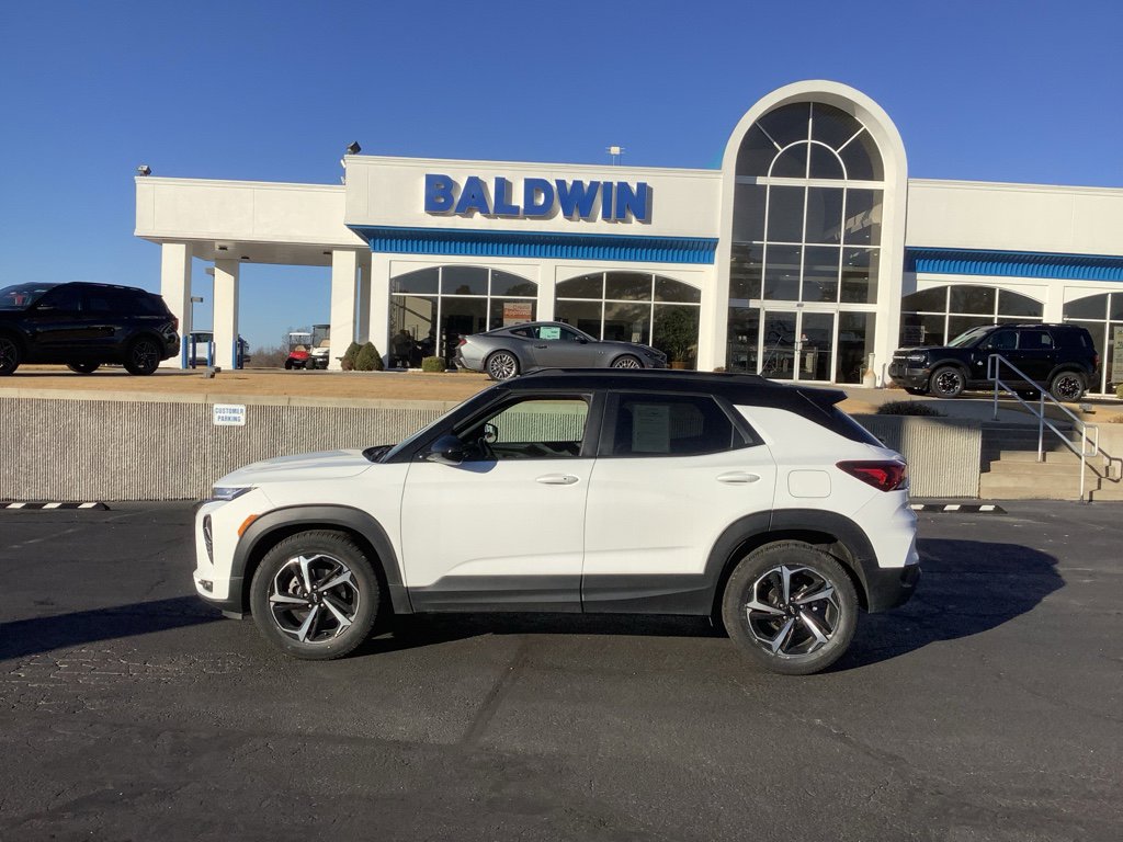 Used 2023 Chevrolet TrailBlazer RS w/ Convenience Package image 4