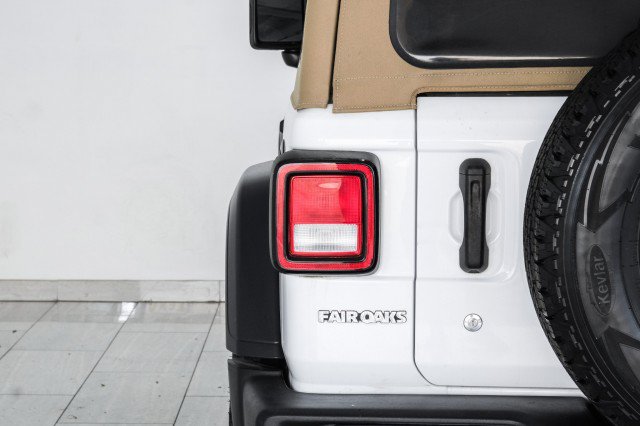 Used 2019 Jeep Wrangler Sport AWD/4WD image 38