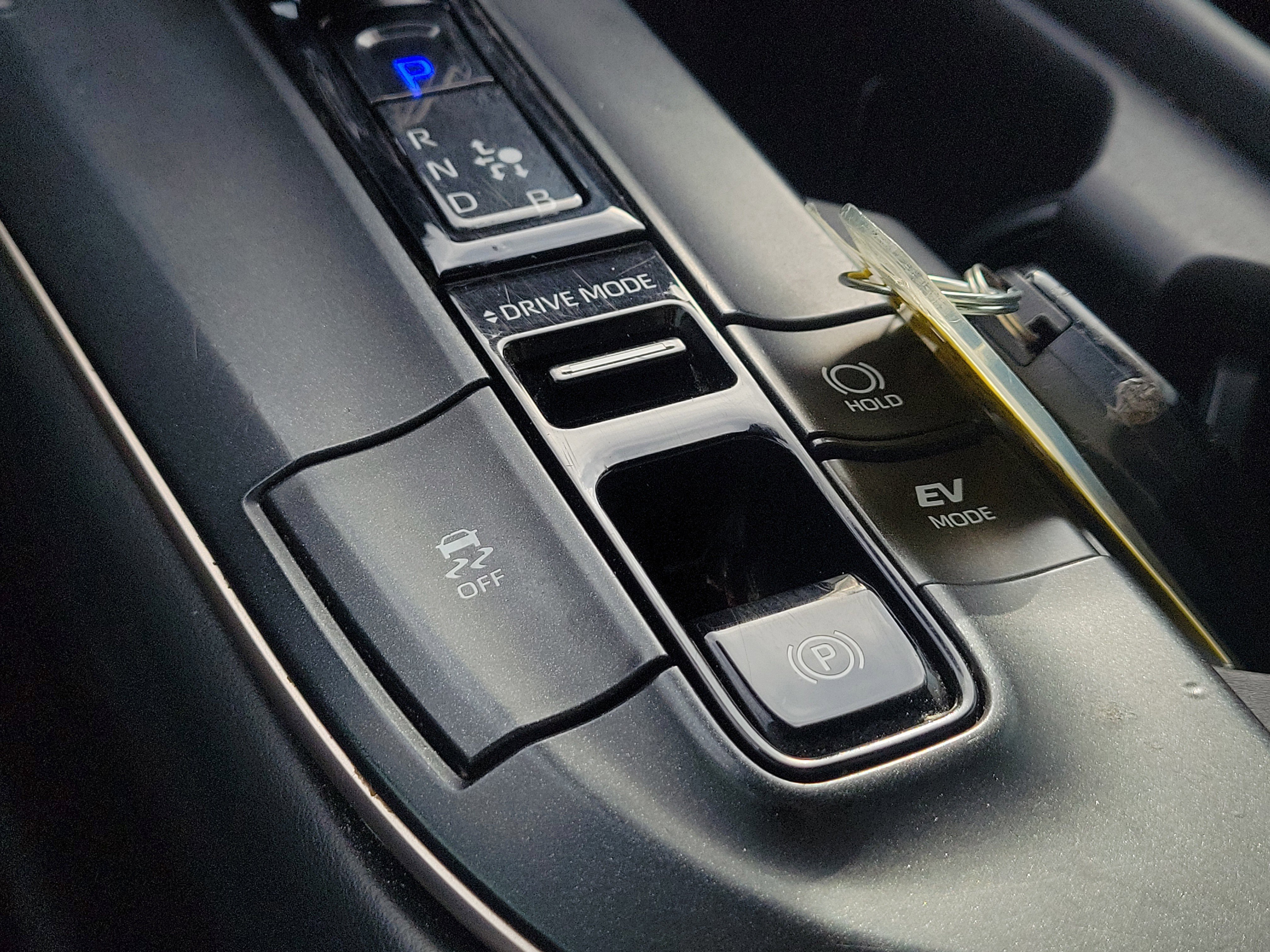 Used 2023 Toyota Crown Limited image 32